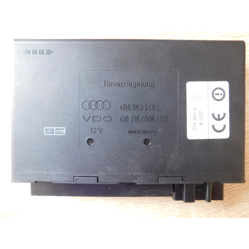 Блок комфорту AUDI A6C5.  4B0962258L.