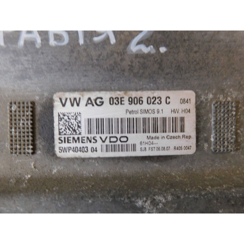 Блок керування двигуном VAG. 03E906023C.