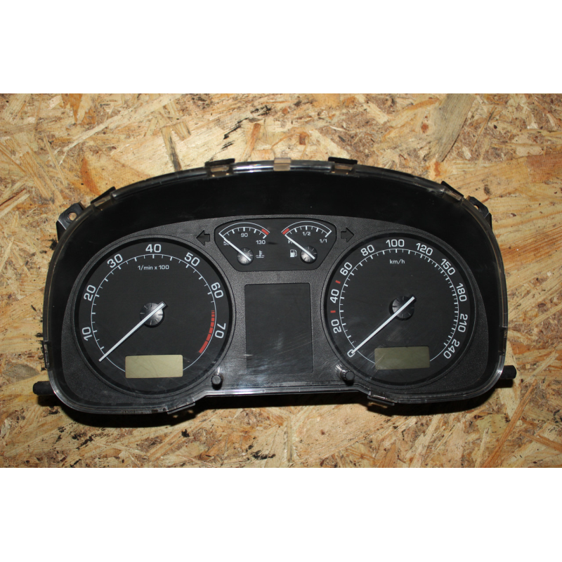 Панель приладів Skoda Octavia Tour 1U0 920 811 B
