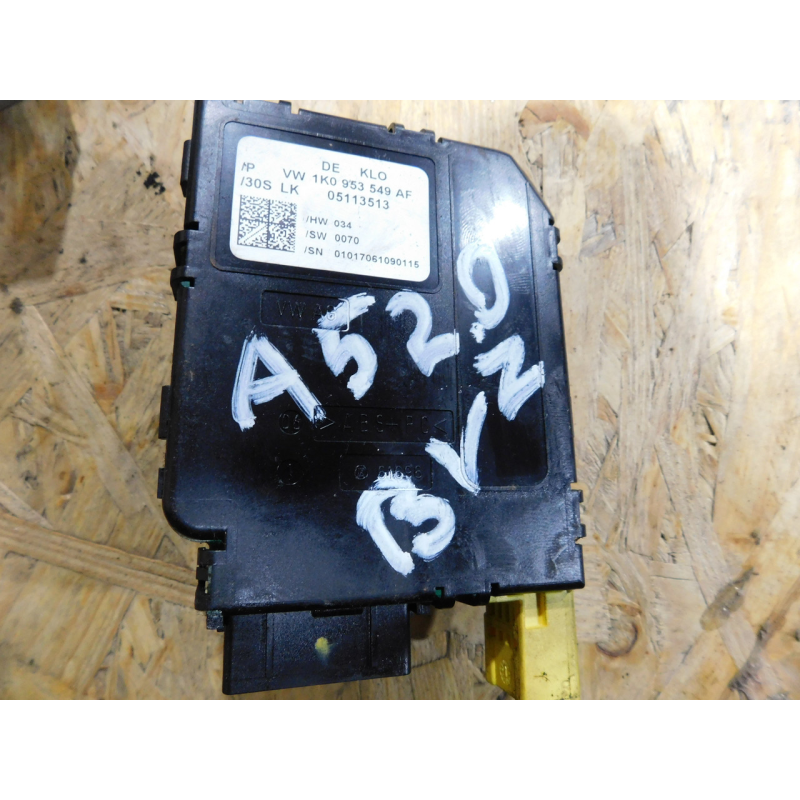 Блок підрульового перимикача  VW TOURAN.  SKODA OCTAVIA  A5.  1K0953549AF.