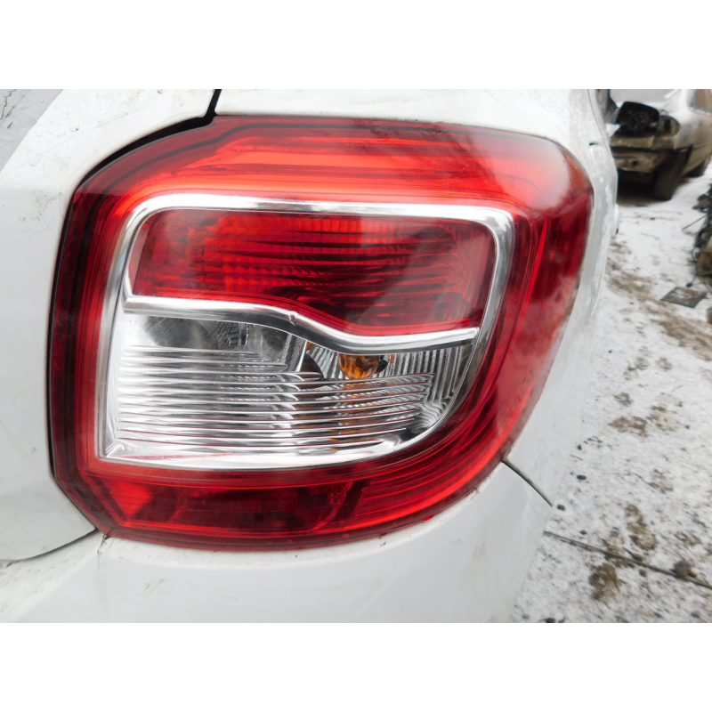 Фонарь задній правий RENAULT LOGAN 2.