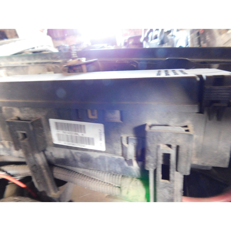 Блок запобіжників JEEP GRAND  CHEROKE 2.7D.  56042209AL.