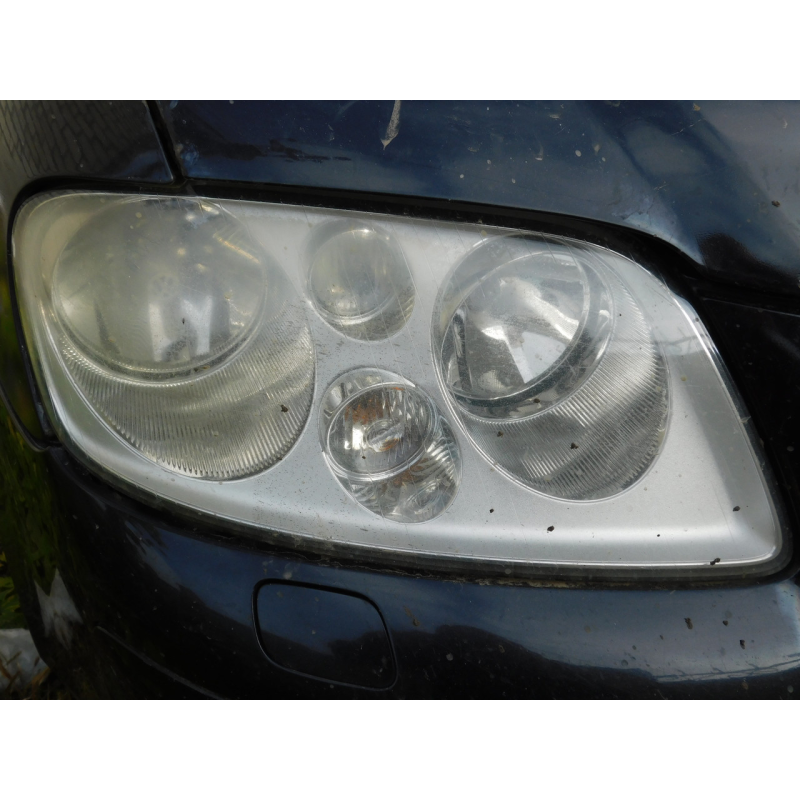 Фара передня права VW  TOURAN.