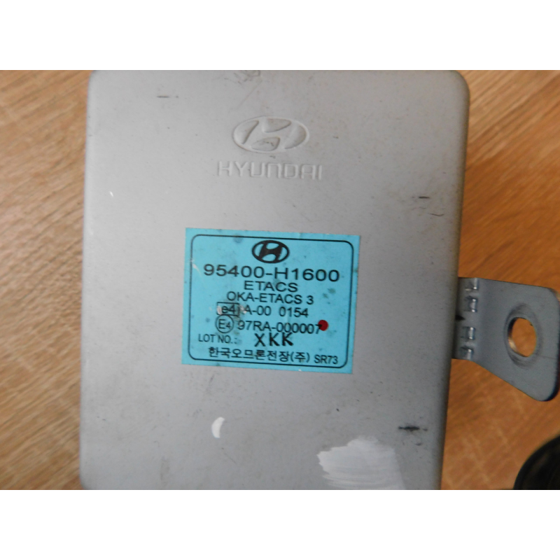 Блок керування світлом HYUNDAI TERRACAN. 95400-H1600.