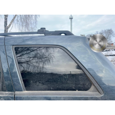 Скло глухе заднє праве Jeep Grand Cherokee 2006