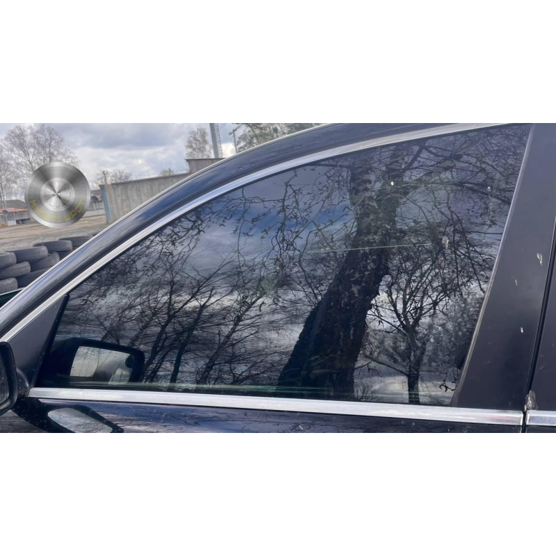 Скло передньої лівої двері (рухоме, опускне) BMW 735 E65 2001–2005