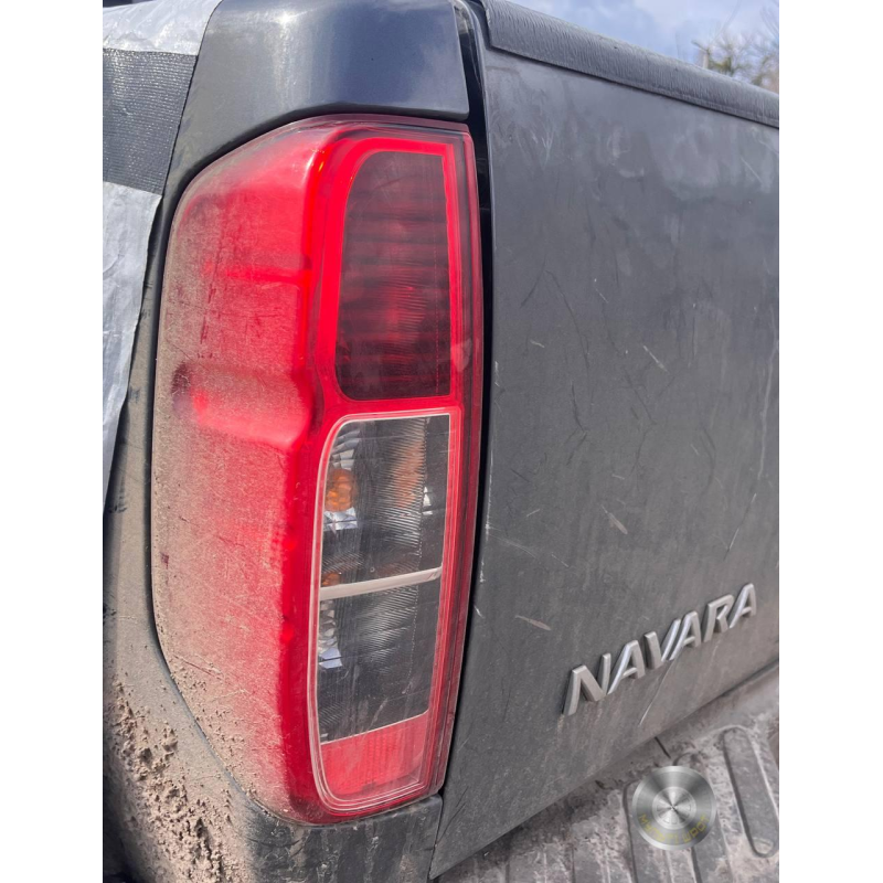 Ліхтар задній лівий Nissan Navara D40 рестайл 2.5 dCi (2012–2014)