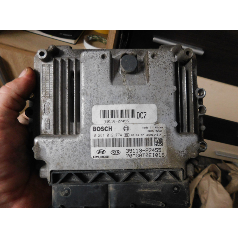 Блок управління двигуном ЕБУ  KIA MAGENTIS  2.0 CRDI. 39113-27455