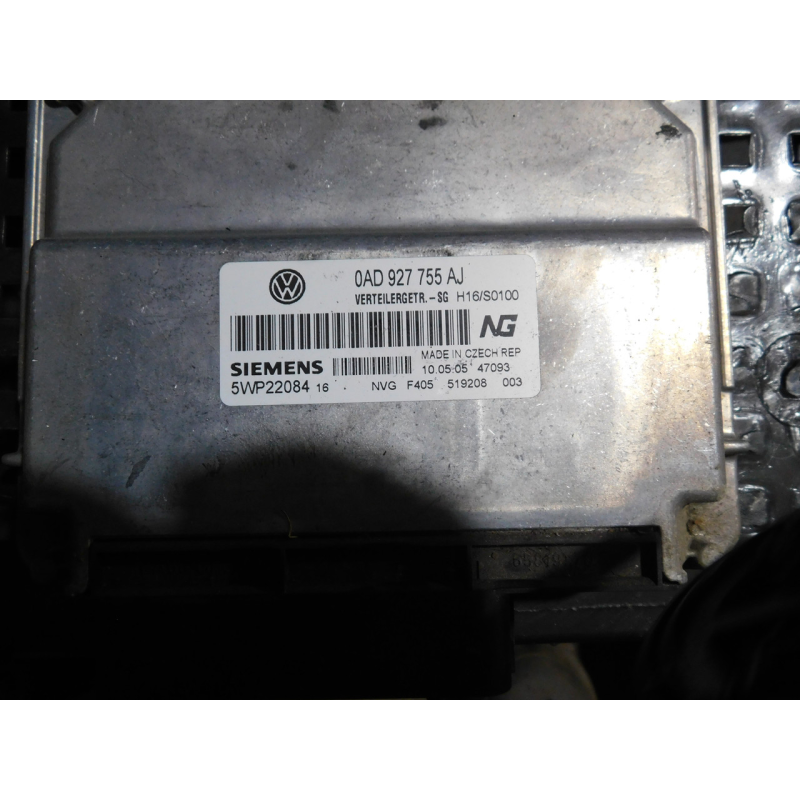 Блок управління роздаткою Volkswagen Touareg  2.5 tdi  0AD927755AJ