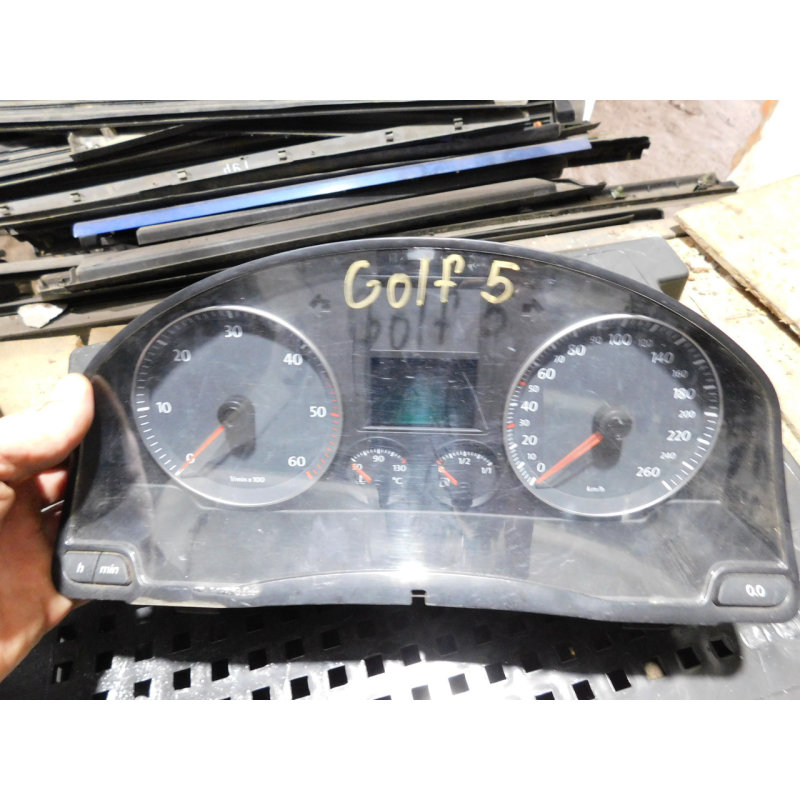 Панель приладів  1K0920863B  Golf 5 TDI.