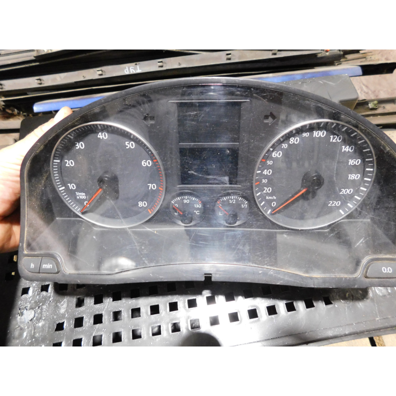 Панель приладів 1K0920851F Golf 5 1.4  16v.
